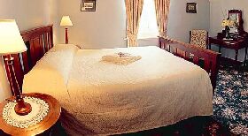 Coopers Cottage - Geraldton Accommodation 0
