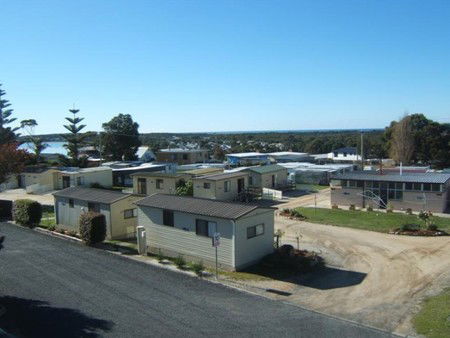 Hillcrest Caravan Park - Geraldton Accommodation 1