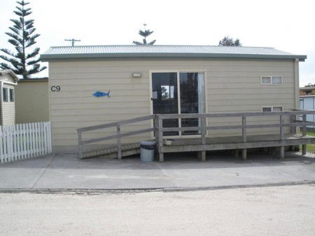 Hillcrest Caravan Park - Geraldton Accommodation 4