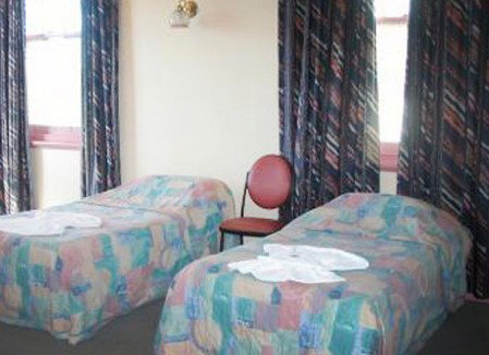 Formby Hotel - Geraldton Accommodation 1