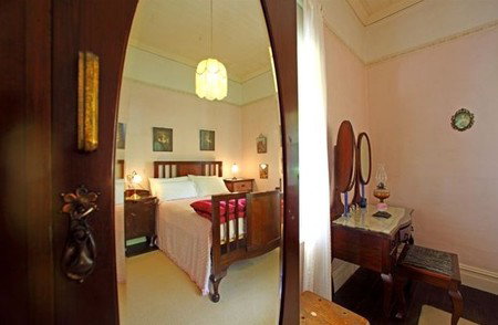 Estowen House - Geraldton Accommodation 5