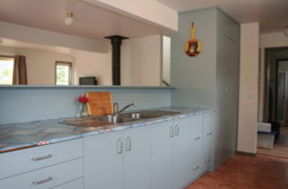 The Big Blue Retreat - Geraldton Accommodation 2