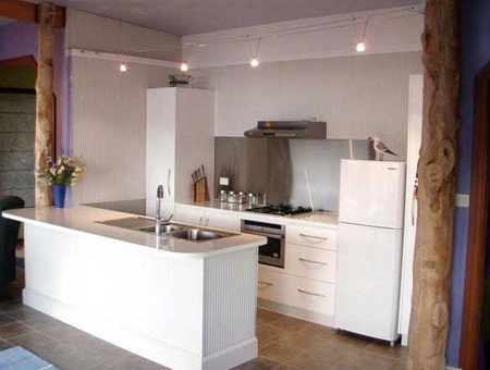 Larus Waterfront Cottage - Geraldton Accommodation 4