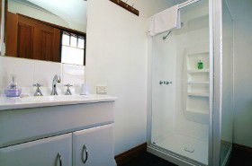 Hi George - Geraldton Accommodation 3