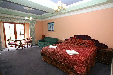 Hatchers Richmond Manor - Geraldton Accommodation 1