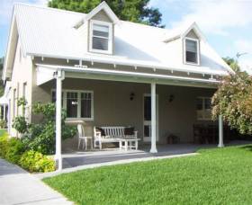 Berry Orchard - Geraldton Accommodation 0