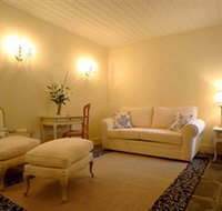Montrose of Ballarat - Montrose Cottage - Geraldton Accommodation