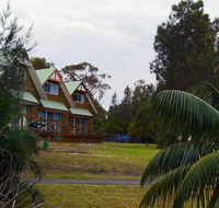 Berrara Waters Chalet - Geraldton Accommodation
