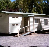 Castlemaine Central Cabin  Van Park - Geraldton Accommodation