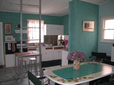 Lavender And Lace Cottage - Geraldton Accommodation 0