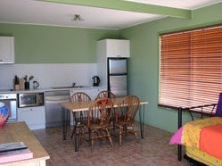 Fossickers Cottages - Geraldton Accommodation 0