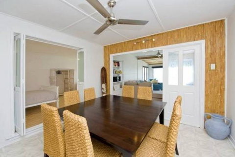 A Beach House On Sunset - Geraldton Accommodation 1
