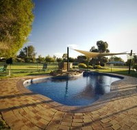 Howlong Country Golf Club  Motel - Geraldton Accommodation