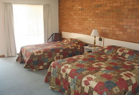 Newell Motor Inn - Geraldton Accommodation 3