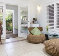 Above Wollongong at Pleasant Heights Bed and Breakfast - Geraldton Accommodation