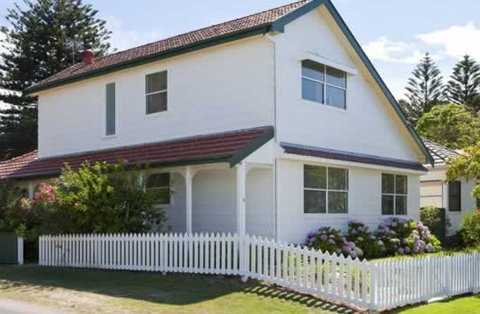 Central Coast Cottages At Toowoon Bay - Geraldton Accommodation 1