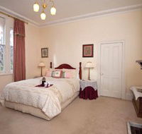Camelia Cottage - Geraldton Accommodation