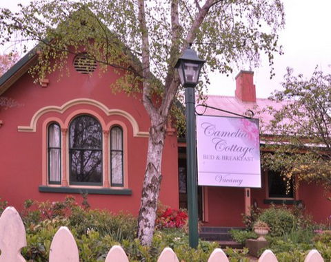 Camelia Cottage - Geraldton Accommodation 3