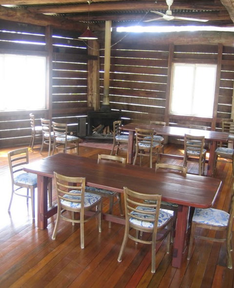 Hidden Valley Cabins - Geraldton Accommodation 1