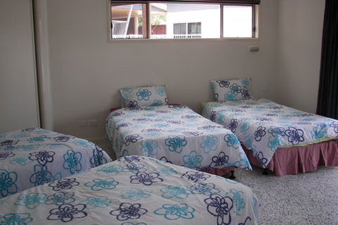 Emu's Beach Resort - Geraldton Accommodation 2