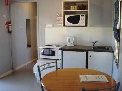 Rubyvale Caravan Park - Geraldton Accommodation 5
