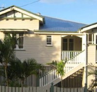 Eco Queenslander Holiday Home and BB - Geraldton Accommodation