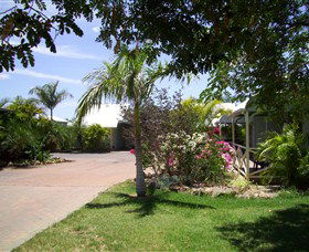 Banjos Overnight & Holiday Units - Geraldton Accommodation 3
