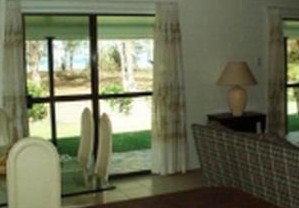 Beachfront Locations - Geraldton Accommodation 2