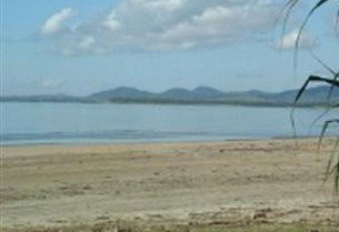 Beachfront Locations - Geraldton Accommodation 3