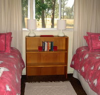 Flag Springs Bush Retreat - Geraldton Accommodation