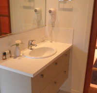 Ravensbourne Escape Silverwood Lodge - Geraldton Accommodation