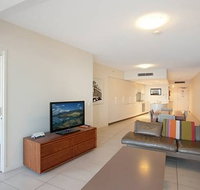 Grand Mercure Apartments Coolangatta - Geraldton Accommodation