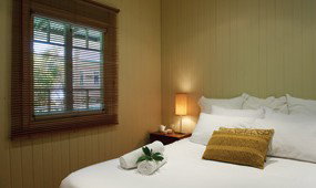 Gwinganna Lifestyle Retreat - Geraldton Accommodation 0