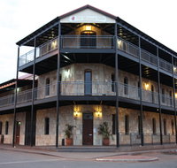 The Esplanade Hotel - Geraldton Accommodation