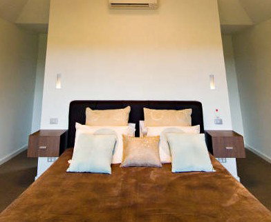 Chandeliers On Abbey - Geraldton Accommodation 1