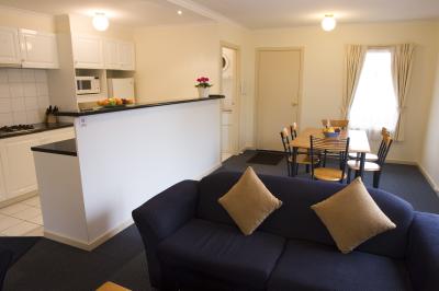 Hawthorn Gardens Serviced Apartments - Geraldton Accommodation 1