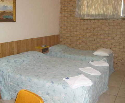 Palm Trees Motel - Geraldton Accommodation 2