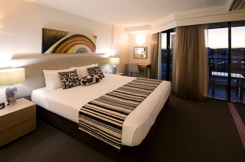 Central Cosmo Apartments - Geraldton Accommodation 1