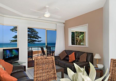 Coolum Baywatch Resort - Geraldton Accommodation 2