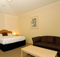 Quality Hotel Tiffins on the Park - Geraldton Accommodation