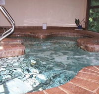 Tanglewood Gardens Rainforest Retreat - Geraldton Accommodation