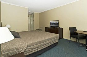 Riverside Hotel South Bank - Geraldton Accommodation 1