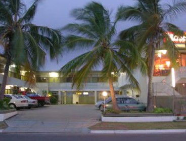 Tropical Gateway Motor Inn - Geraldton Accommodation 1