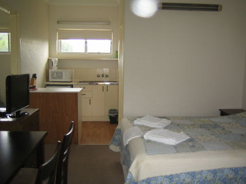 The Coasters Motel - Geraldton Accommodation 4