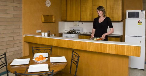 Hillsview Tourist Apartments - Geraldton Accommodation 3