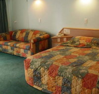 Runaway Bay Motor Inn - Geraldton Accommodation