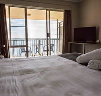 Beachcomber Hotel - Geraldton Accommodation