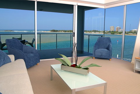 Waves Maroochy River - Geraldton Accommodation 3