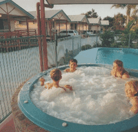 Dolphin Sands Holiday Cabins - Geraldton Accommodation