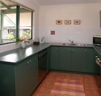 Cocos Beach Bungalows - Geraldton Accommodation